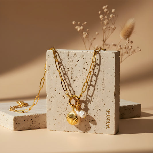 Seashell Grace Necklace – 18k Gold Plated